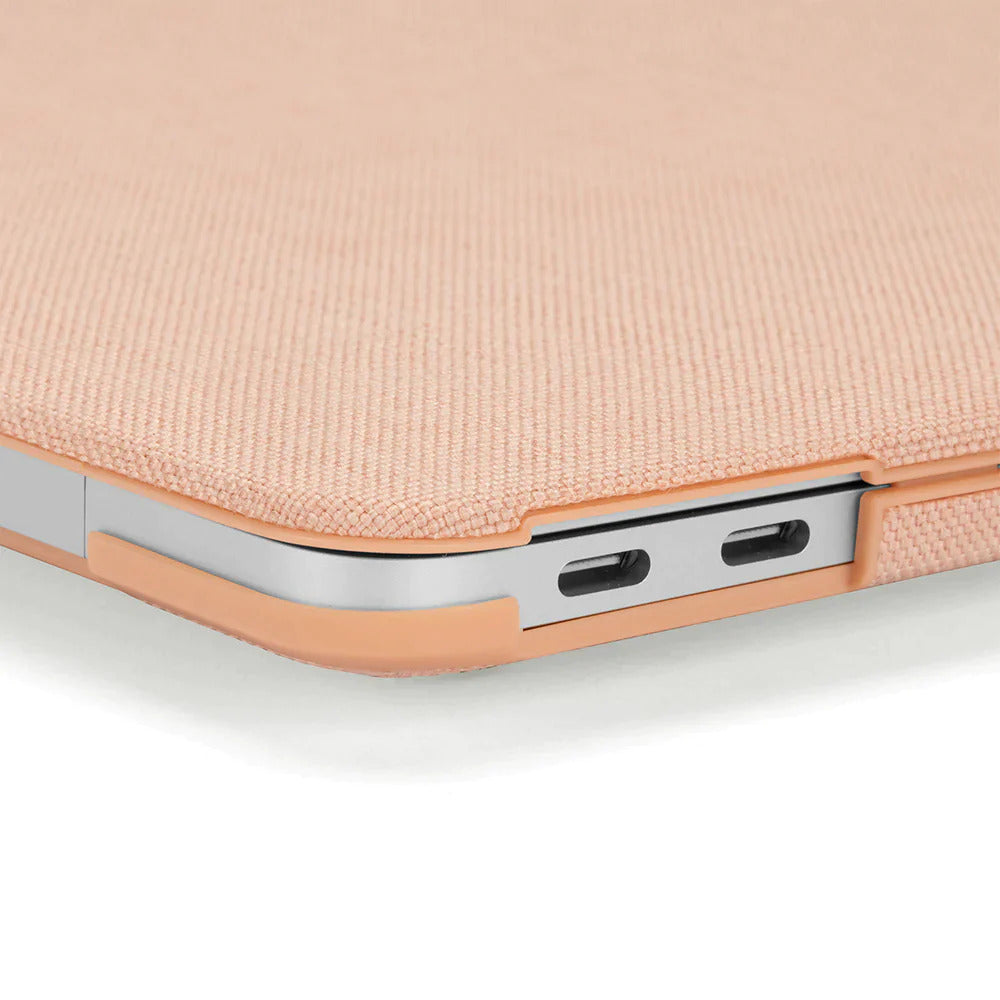 Incase 13" MacBook Pro 2020 Textured Hardshell w/ Woolenex Blush Pink